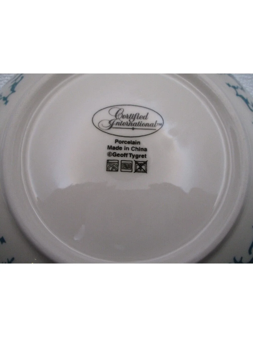 Certified International Geoff Tygret Blue White Porcelain Serving Bowl 9